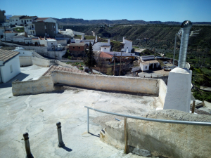 Barriada de casas-cueva en Freila (Granada).